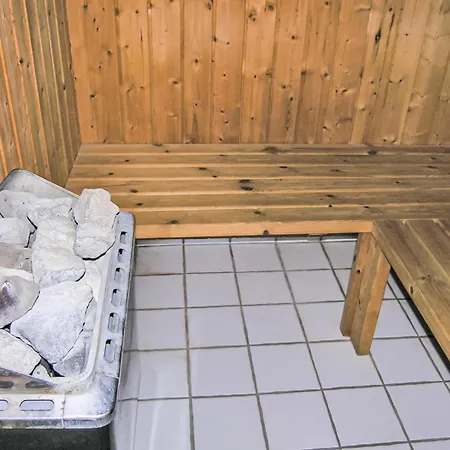 Dom wakacyjny Wspaniały Dom W Rudkøbing Z Sauną Spodsbjerg